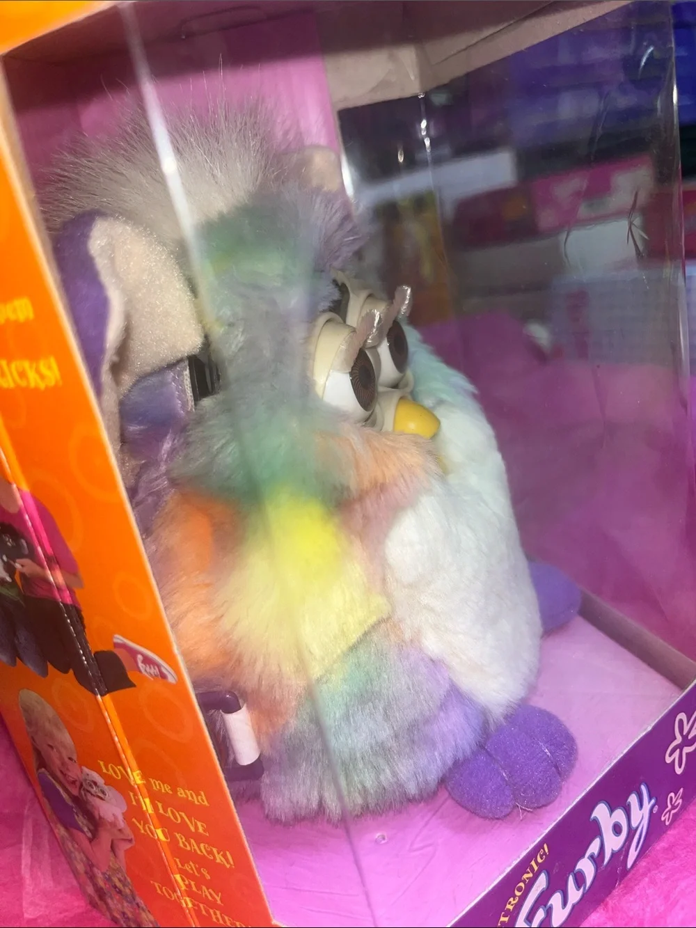 1998-1999 Spring Time Furby (Special Limited Edition, Model 70-884) NRFB